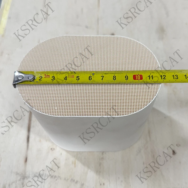 

EURO 3 400cpsi 120x80x100mm High Traffic Catalytic Converter Universal Ceramics Honeycomb Catalytic Converter With Metal Liner