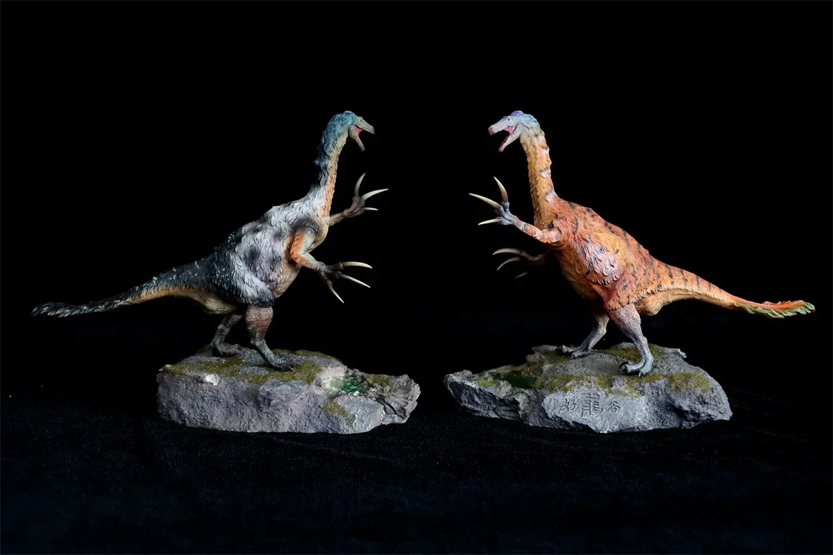 HAOLONGGOOD 1:35 Tyrannosaurus Rex VS Therizinosaurus Dinosaur Model Animal Figure Painted GK Decoration Collector Gift Toy