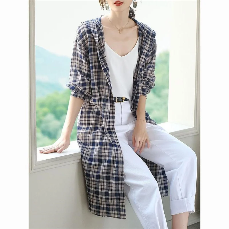 

Повседневная длинная клетчатая рубашка из чистого хлопка, женский дизайн, летняя солнцезащитная куртка с капюшоном, тонкая куртка-рубашка, женские рубашки, блузка