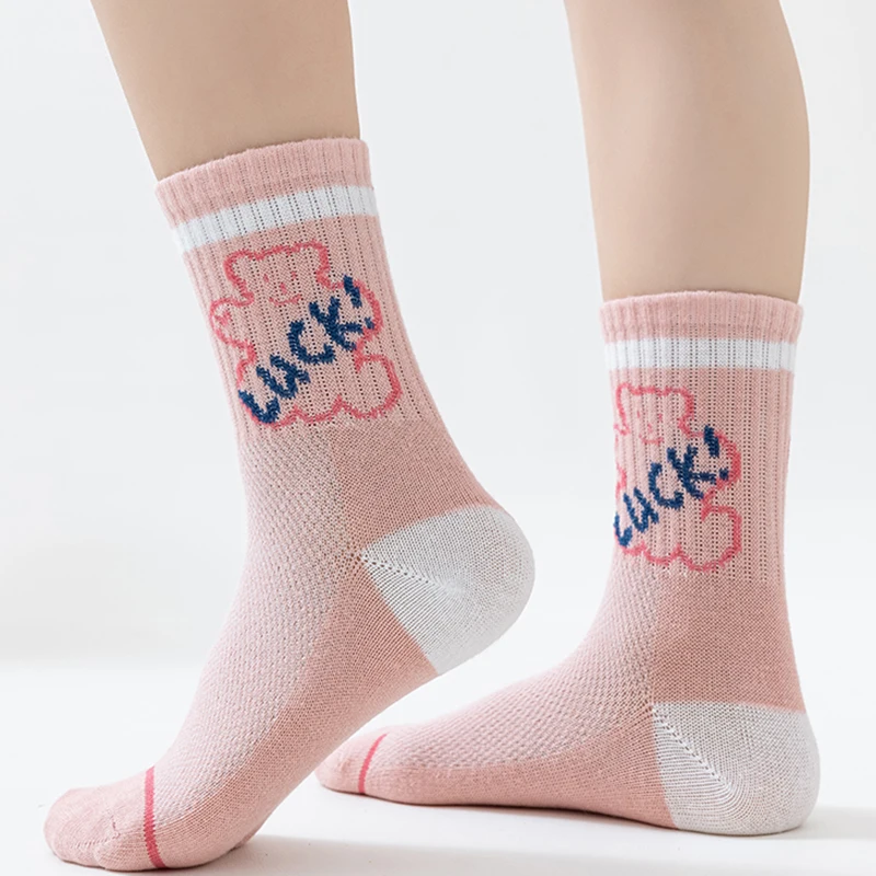 5 أزواج من الجوارب القطنية الصلبة العصرية للأطفال البنات نصف الجوارب الدب الوردي المريحة عالية المرونة جوارب الأميرة للفتيات الصغيرات