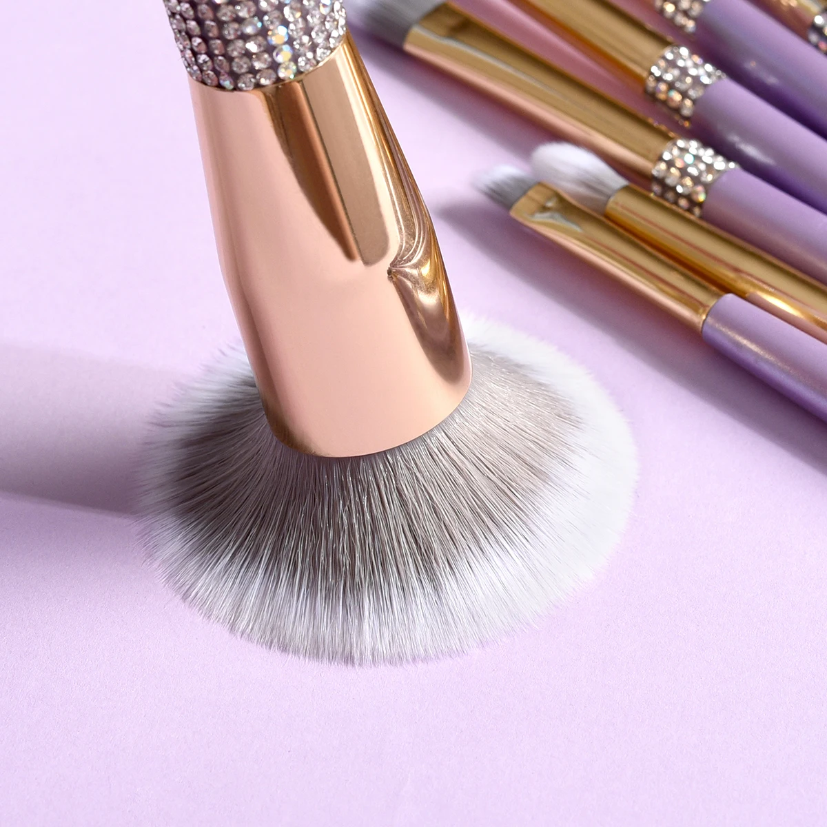 10Pcs Professional Diamonds Makeup Brushes Set Powder Foundation Eyeshadow Eyelash Blushes Concealer Make Up Brush Cosmetic Tool