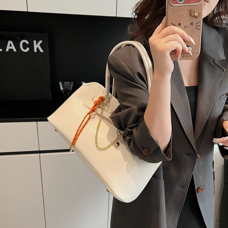 

Trendy Designer Crossbody Bag Featuring Vintage Look and Solid Color for Business Women Commuter