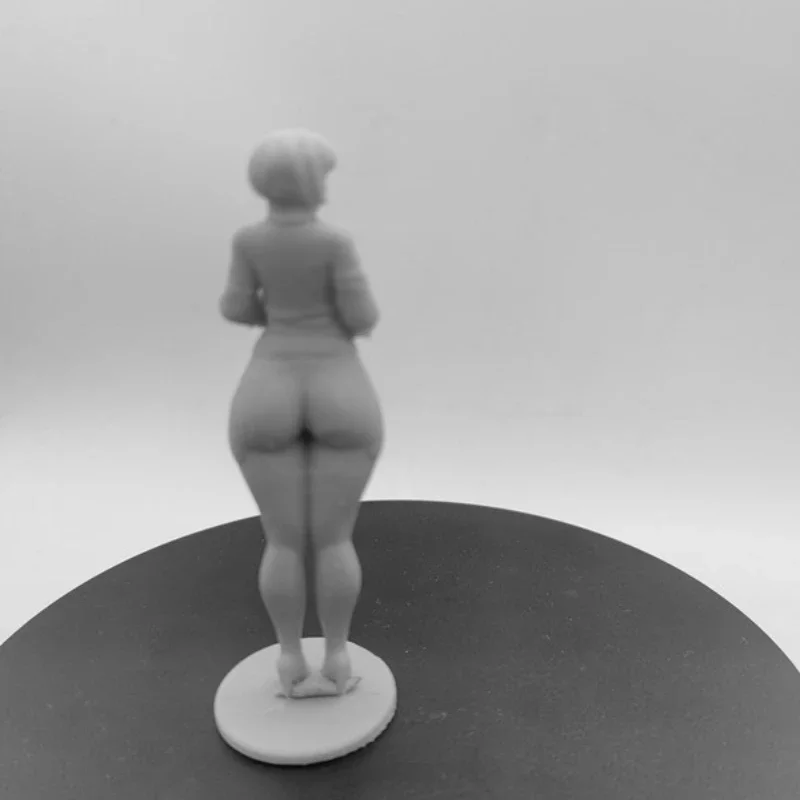 1/24 Scale 75mm Vertical Height Big Breasts and Fat Buttocks Resin Figure Assemble Model Kit Unassembled Unpainted Figurines Toy