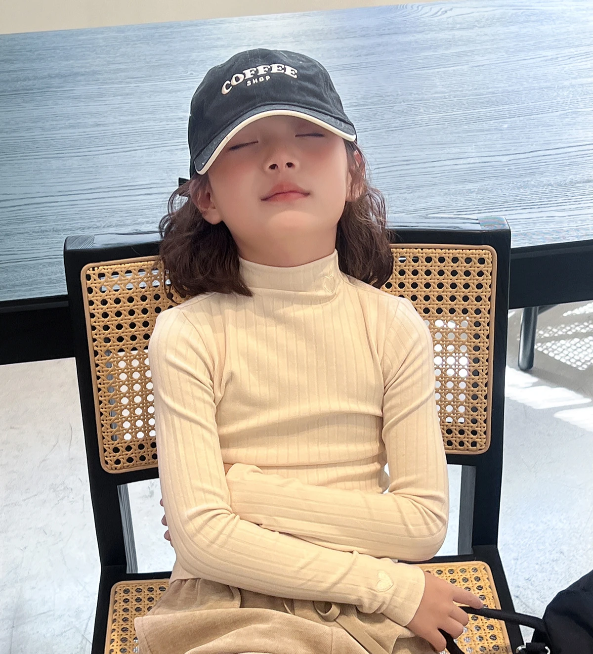 Girls Blouse 2024 Autumn New Childrens Clothes Girls Baby Foreign Air Thread Embroidery Base T-shirt Casual Simple Daily image 6