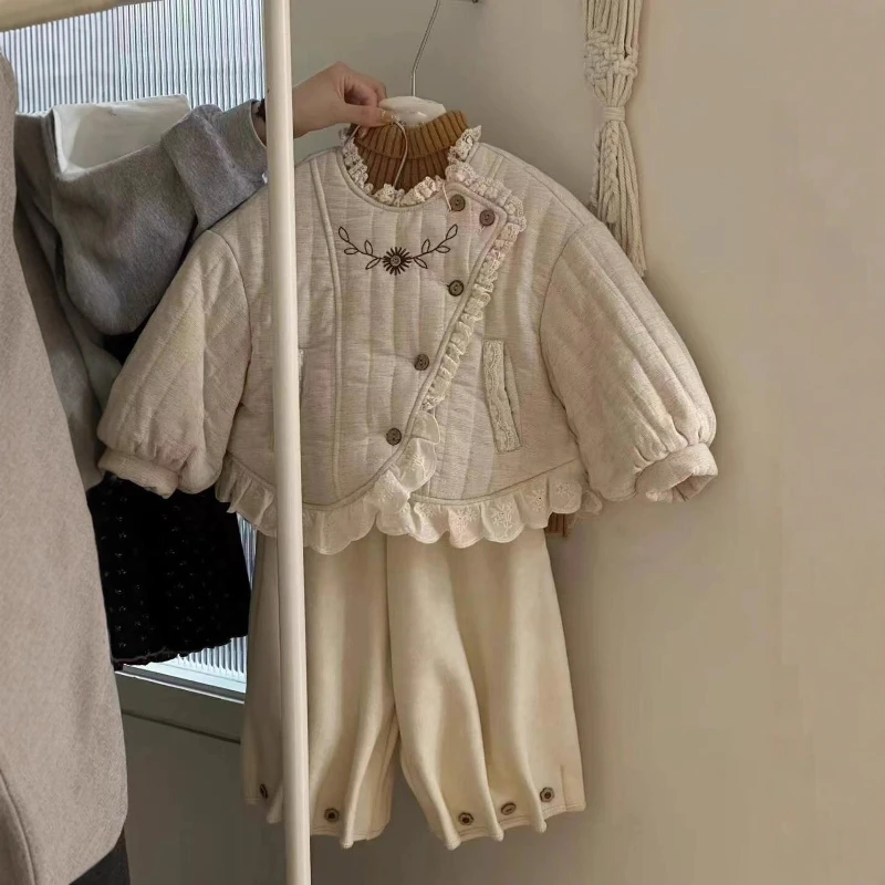 

Girls' Winter 2025 New Lace Embroidery Thick Coat and Solid Color Warm Pants Two Piece Set