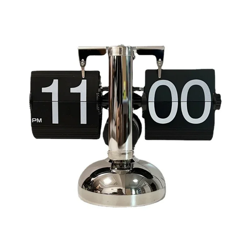 Retro European-style simple personalized page-turning , small balance shape, home living room fashion desk clock, creative flop