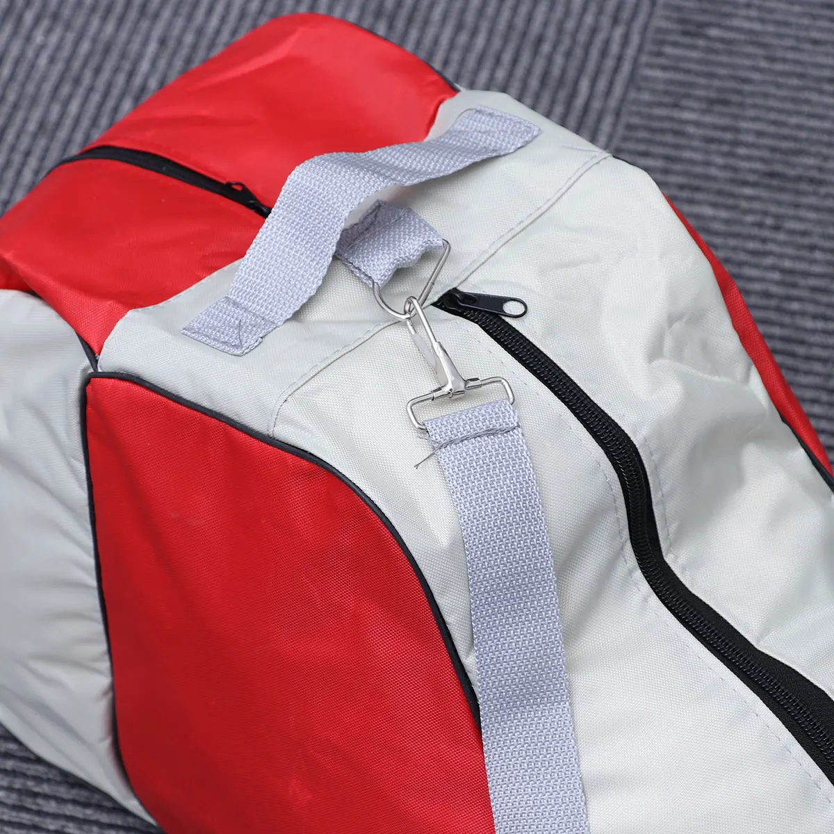 

Skating Bag Roller Skate Bags Oxford Durable Roller Skating Carrying Bag Heavy Duty Skates Tote Bags with Adjustable Shoulder St