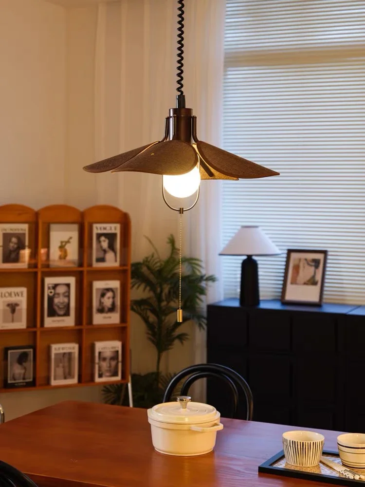 Retro Japanese restaurant chandelier lifting dining table lamps teahouse study homestay log ancient lights