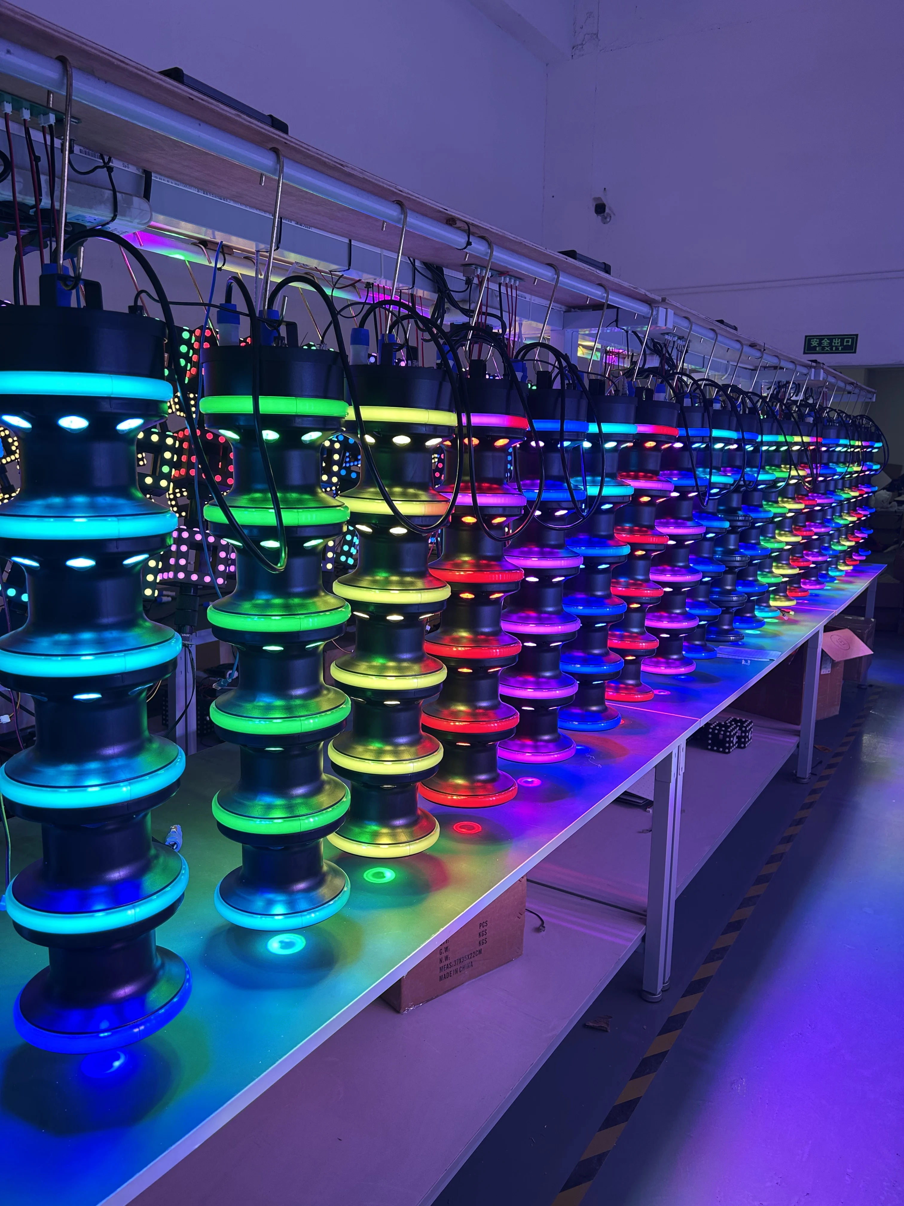 Customize RGB Colorful 3D LED Bamboo Joint Beam Matrix Light for Party bar Events Stage