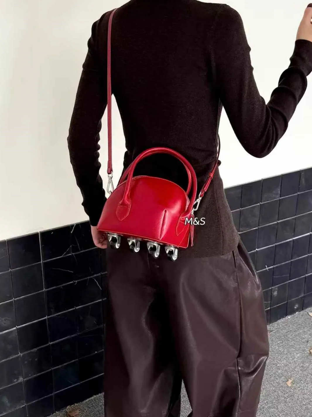 

FIRMRANCH Sweet Cool Girl Personality Swivel Wheel Design Bright Patent PU Leather Women's Irregular Handbag Crossbody Bag