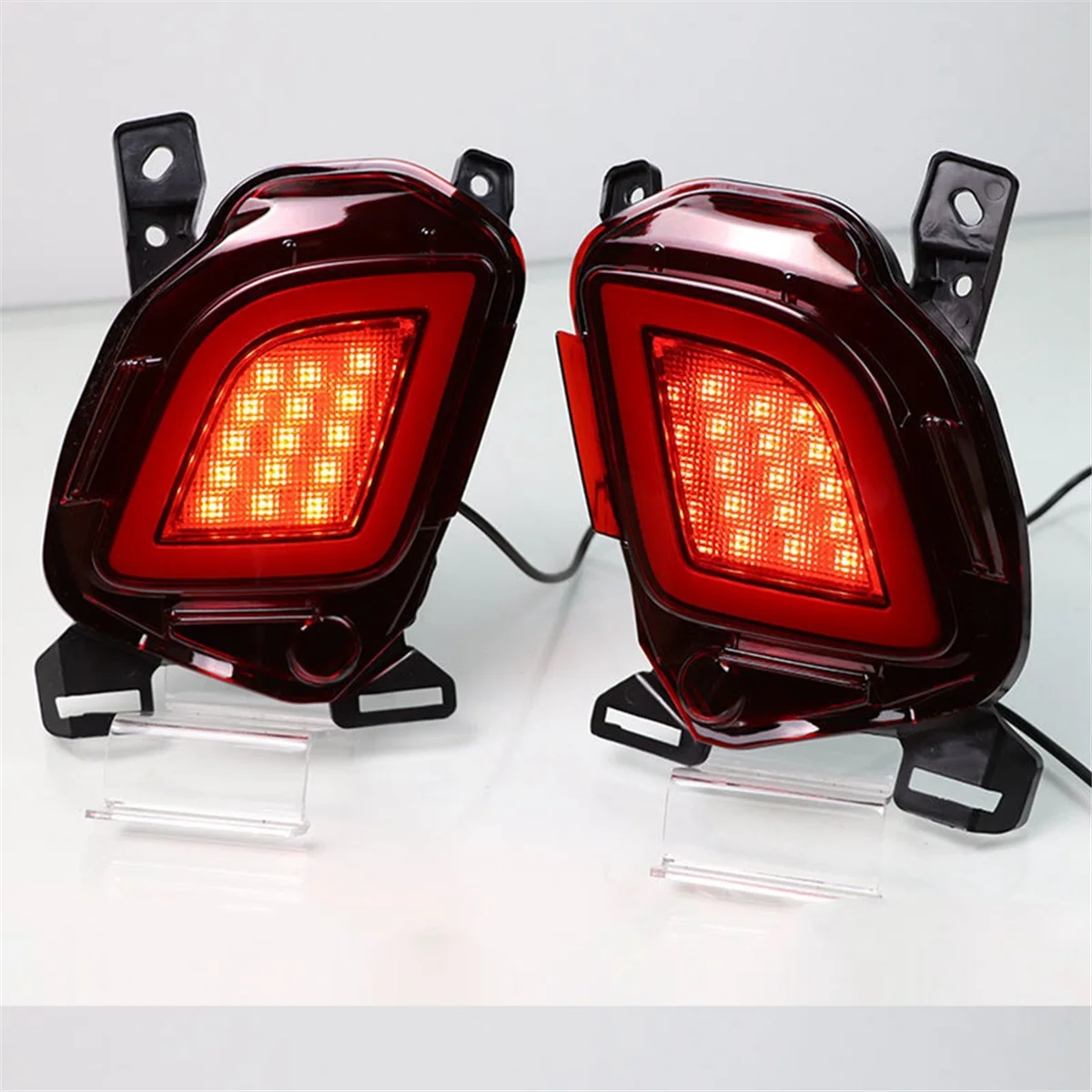 For Toyota Highlander 2015-2018 Rear Bumper Reflector Lights LED Fog Lamp Brake Light Turn Signal