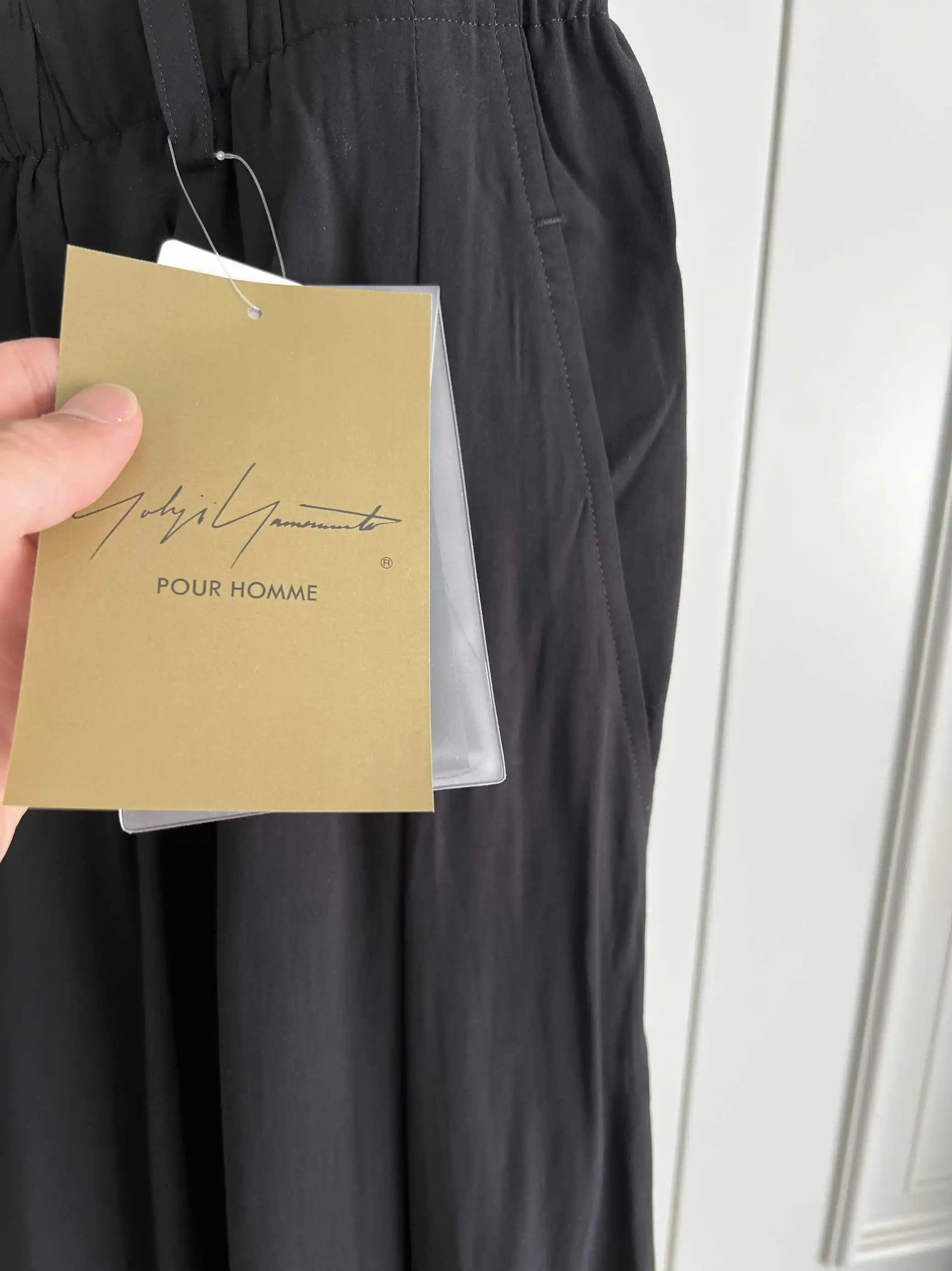 TOP-YAMOTO ดีไซน์ดั้งเดิมกางเกงลําลองทรงหลวมสีดําเข้มและเฉพาะกลุ่ม