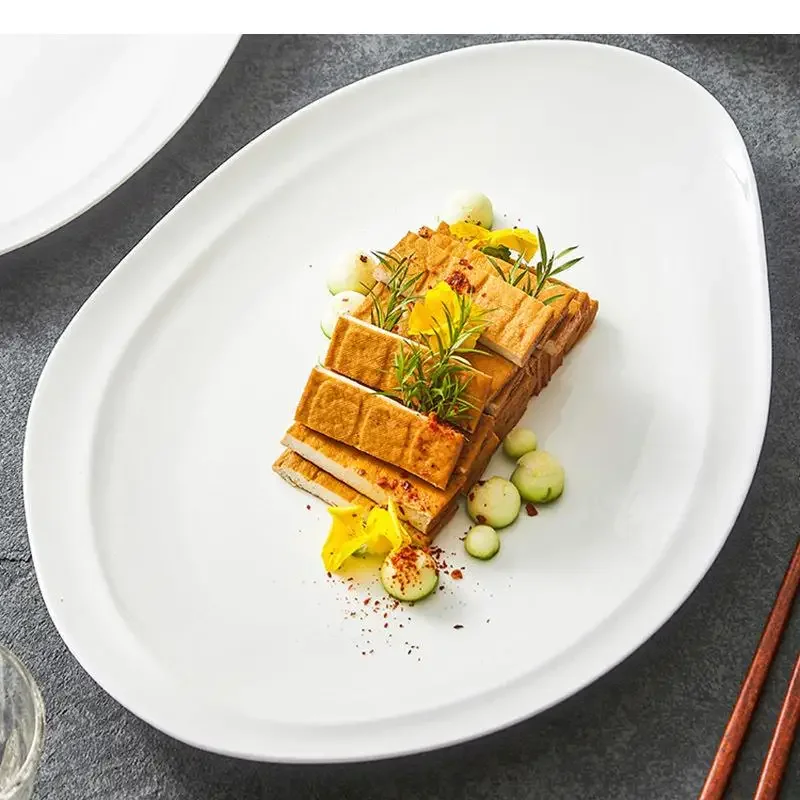 Pure White Irregular Ceramic Oval Plate Restaurant Steak Sashimi Dessert Plates Molecular Food Specialty Tableware