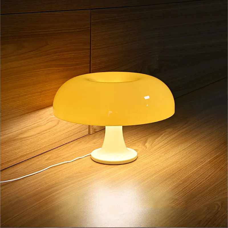 Imagem -03 - Danish Design Cogumelo Led Table Lamp Decoração Simples Night Lamp Quarto Criativo Sala de Estar Desktop Lighting Fixture