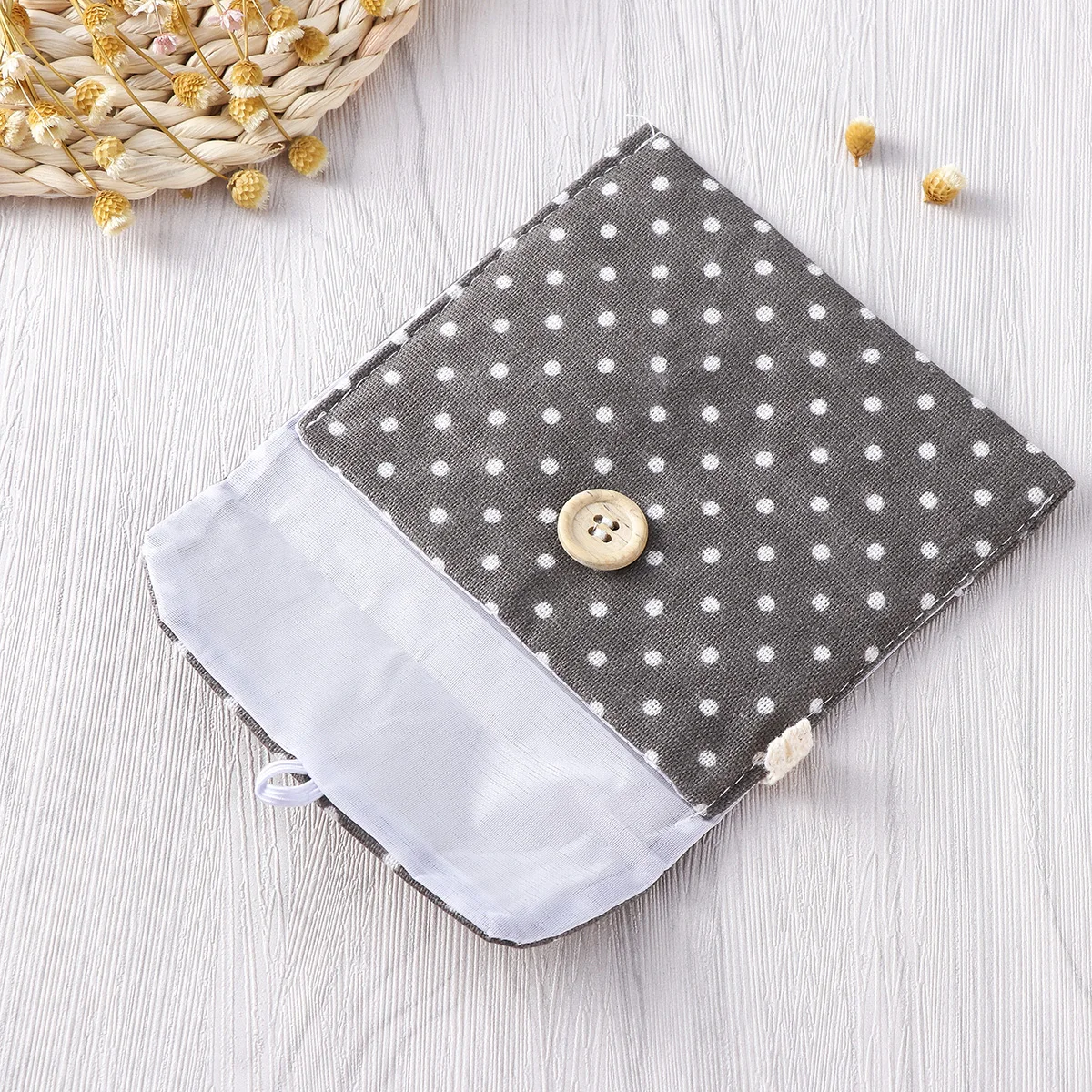 

Women Sanitary Napkins Organizer Cotton Polka Dot Menstrual Pouch Holder Secret Case for Coins Lipstick Mirror Small Essentials