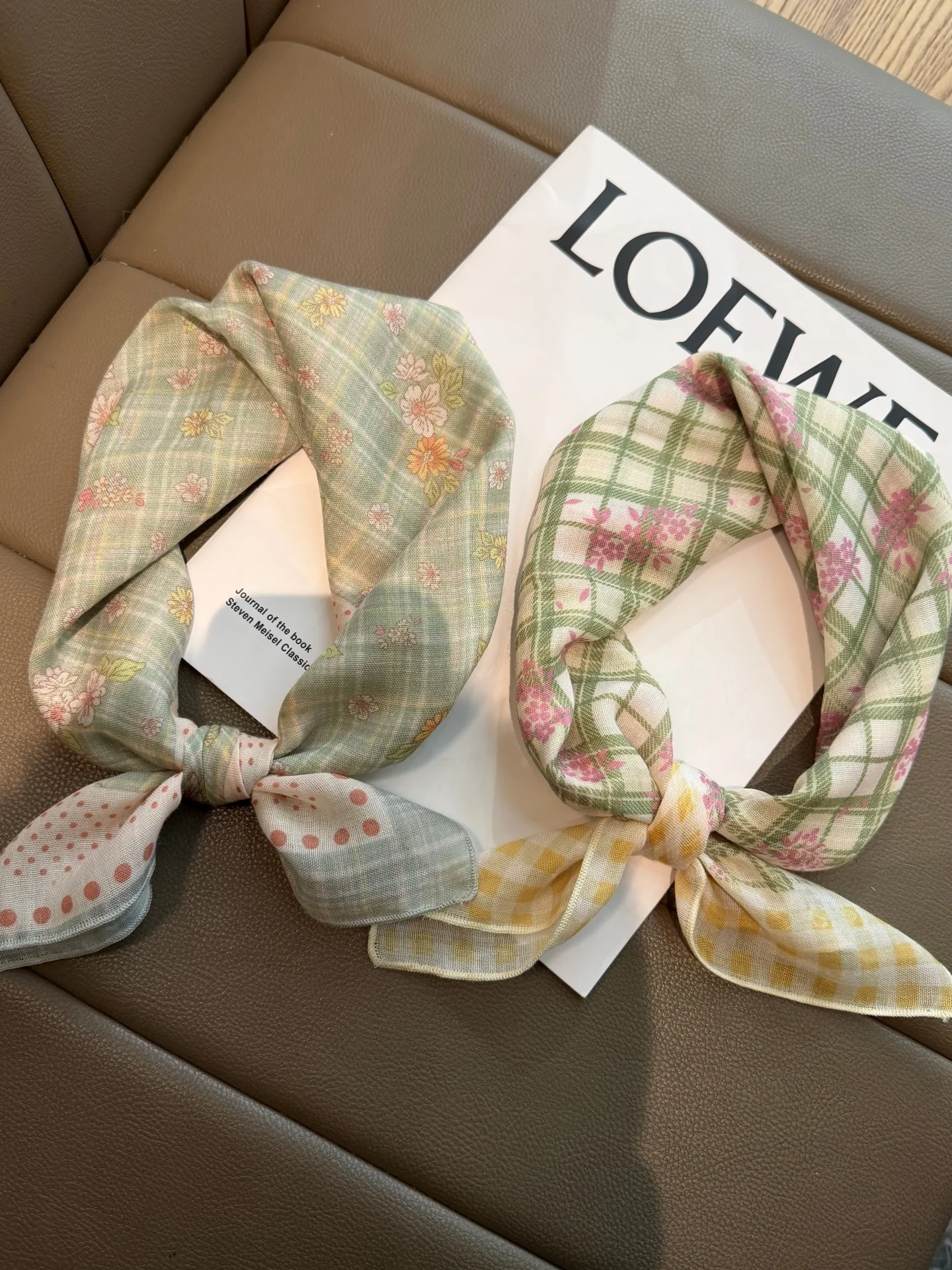 lenco-feminino-estampado-floral-respiravel-primavera-verao-2026-versatil-como-laco-de-cabelo-lenco-quadrado-pequeno-estilo-coreano-acessorio