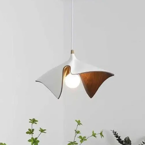 

Nordic Simple Single Head LED Pendant Lamp Creative Leaf Resin Chandelier Homestay Dining Bedroom Study Lighting Decoration