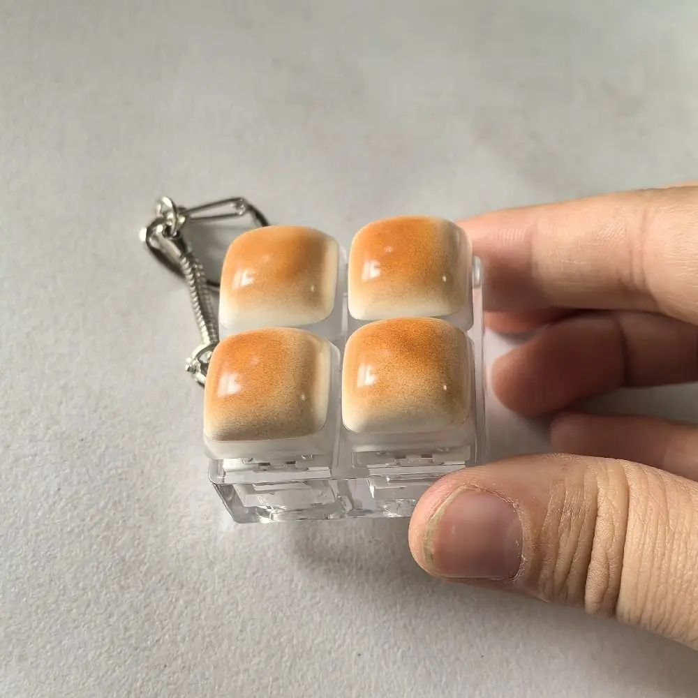 Novo Chaveiro Fidget com Design de Pão de Caramelo, Botão de Tecla, Keycap, Chaveiro para Alívio do Estresse, DIY, Capa de Teclado para Dedo, para Adultos