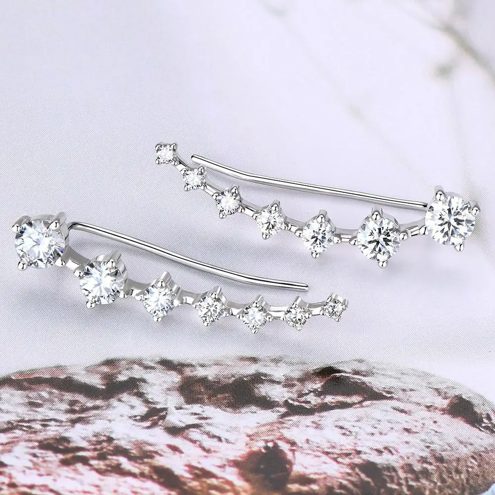 Long Dipper Ear Hook Clip on Earrings for Women Four-Prong Setting Zircon Climbing Ear Cuff Earrings Fashion Jewelry Gifts E527