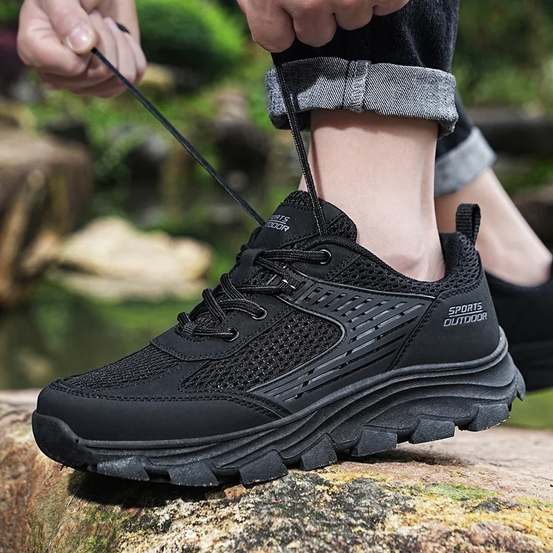 

Casual Sneakers Women Lace-up Anti-slip Comfortable Outdoor Hiking Shoes Men Air Mesh Breathable Soft Low-top Running Shoes Men
