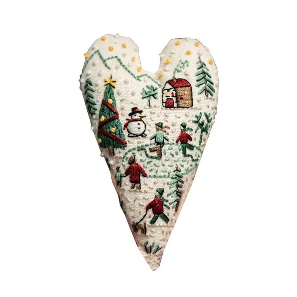 Festival Heart Christmas Embroidery Kit with Needle and Thread mas Tree Hanging Decoration Heart Cross Stitch Kit Gifts