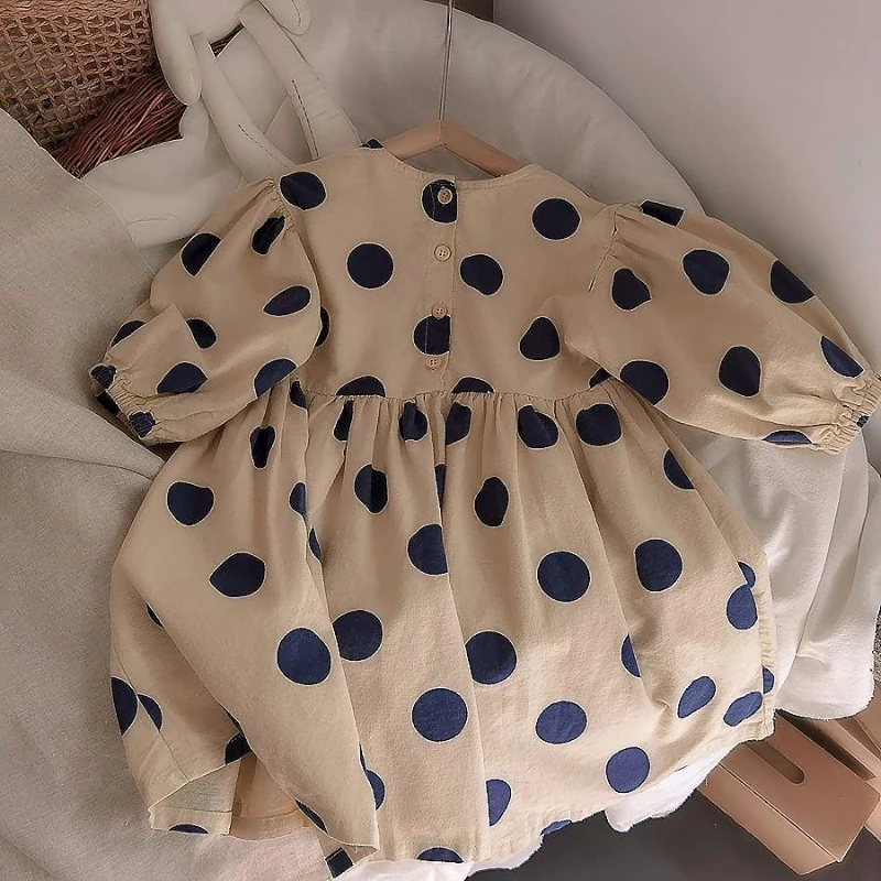 Koreański śliczne Polka Dot długi rękaw dziewczyny księżniczka sukienki wokół szyi moda Casual przycisk słodkie Vestidos dla dzieci kostium dla