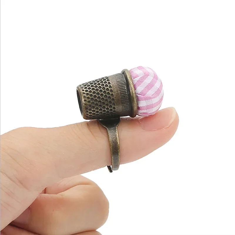 New Vintage Thimble Pin Cushion Kit Needle 2-in-1 Ring Sewing Thimbles Finger Protector Tool Household Sew Accessories Wholesale