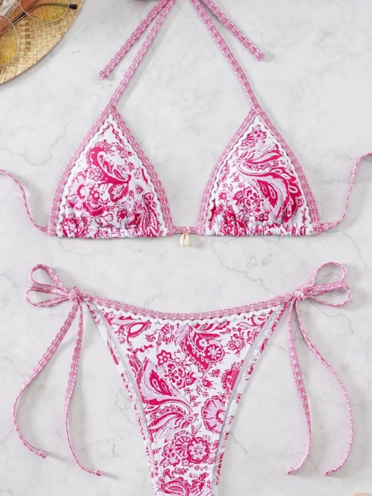 

2024, новый сексуальный купальник-бикини, женский купальник с чашкой через плечо и принтом, спортивные принадлежности для фанатов Fitn FK4 с накладкой на грудь