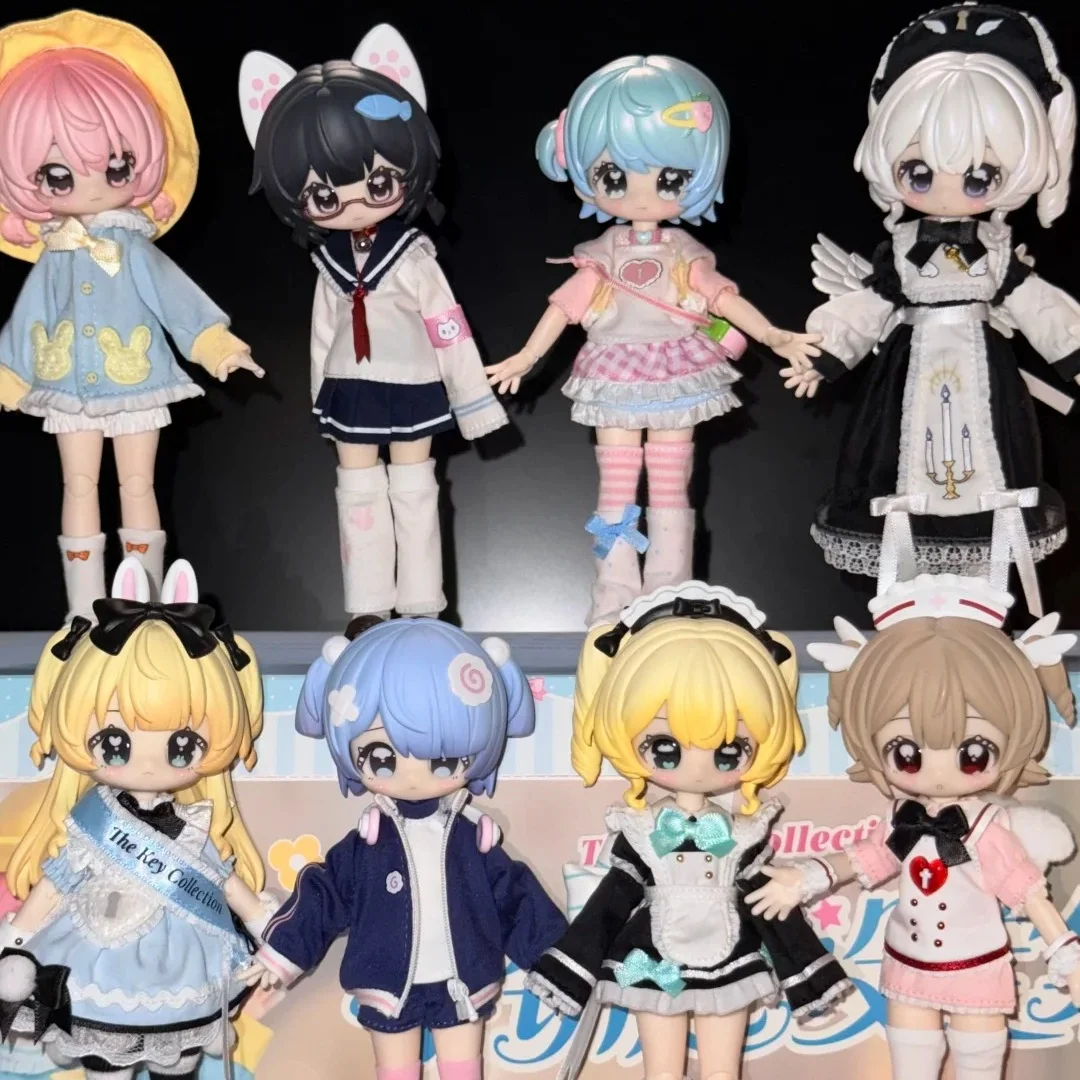 

В наличии, набор оригинальных маленьких ключей, серия Bjd, слепая коробка, 12-точечные фигурки, модные игрушки, украшения для рабочего стола, подарок на день рождения