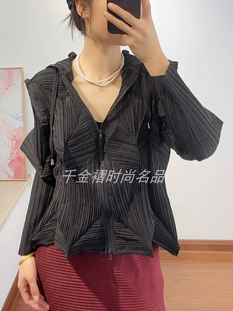 ダイヤモンドプリーツデザインレディースコート2025春新作おしゃれ高級感デザインセンスゆったり着痩せフード付きジッパートップ