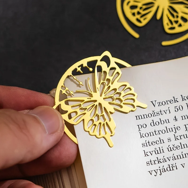 Hollow Butterfly Bookmark Delicate Page Clip Round Bookmark Elegant Metal Bookmark For Gift Reading Students