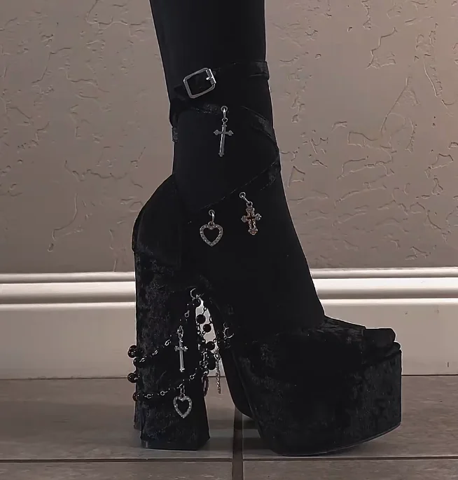 Women's Hot Chick Pendant Metal chain platform sandals big size crystal chunky heel peep toe black/pink/red party lolita shoes