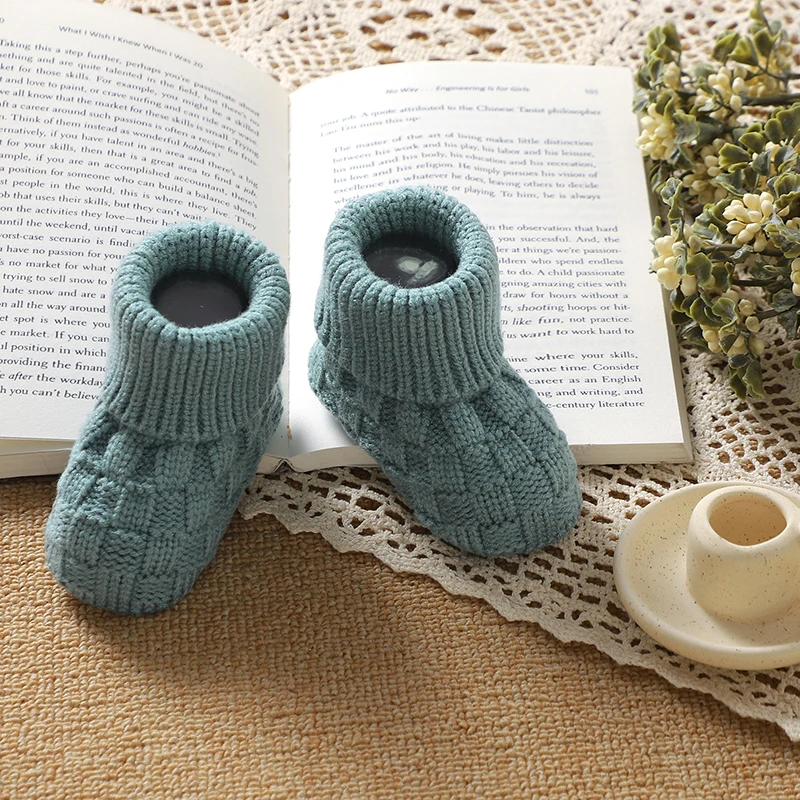 Newborn Baby Shoes Knitted Infant Boy Girl Boots Fashion Solid Turn-down Children Footwear 0-18M Clothing Accessories Warm Cute