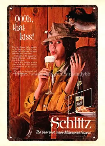 1961 Schlitz Beer That Kiss! Women Wearing Fly Fishing Hat Fish Mount metal tin