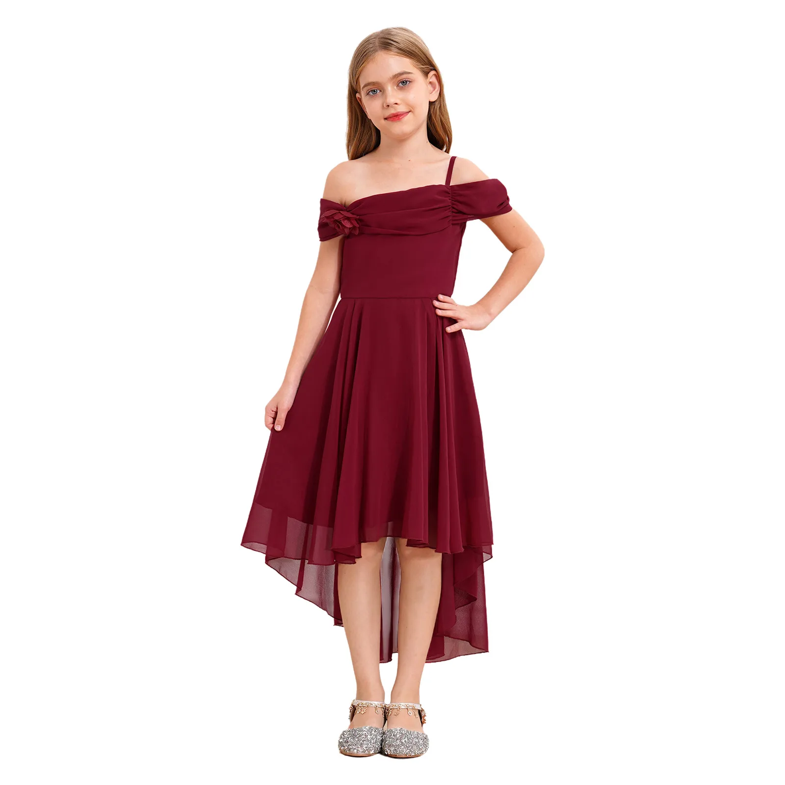 Robe d'anniversaire en mousseline de soie pour filles, épaules dénudées, à volants, taille haute, ourlet irrégulier, longueur aux genoux, avec fausse fleur détachable