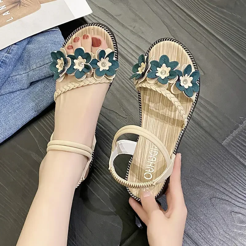 Footwear Black Summer 2024 Ladies Shoes Sandals for Women Roman Style Flat Rubber Slippers Open Toe Outdoor Beach No Heel Vip F