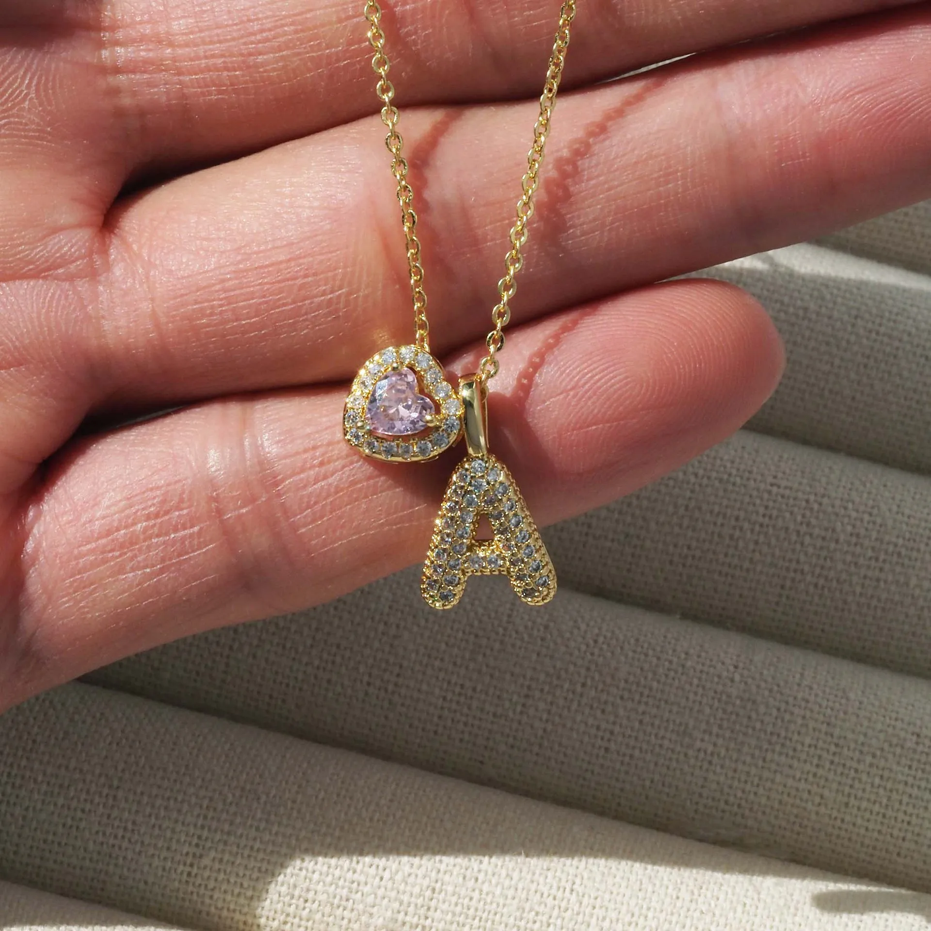 DOREMI Dainty Heart Birthstone - đánh giá và giá Wedding Z