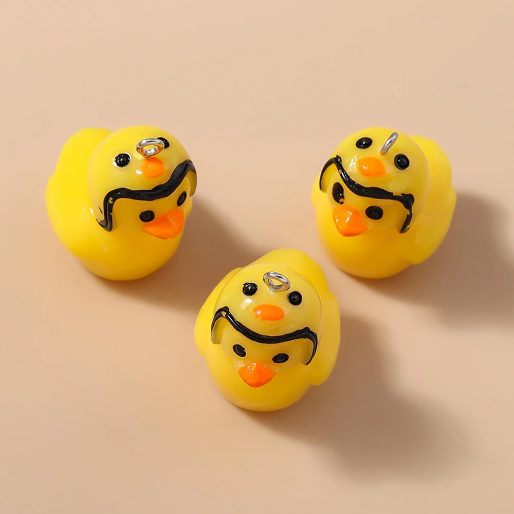 Leslie 5 Stück niedliche 3D-Cartoon-Entenanhänger in Gelb für die Schmuckherstellung, handgefertigte Bastelarbeiten, Ohrringe, Halsketten, Accessoires für Damen – Detail 5