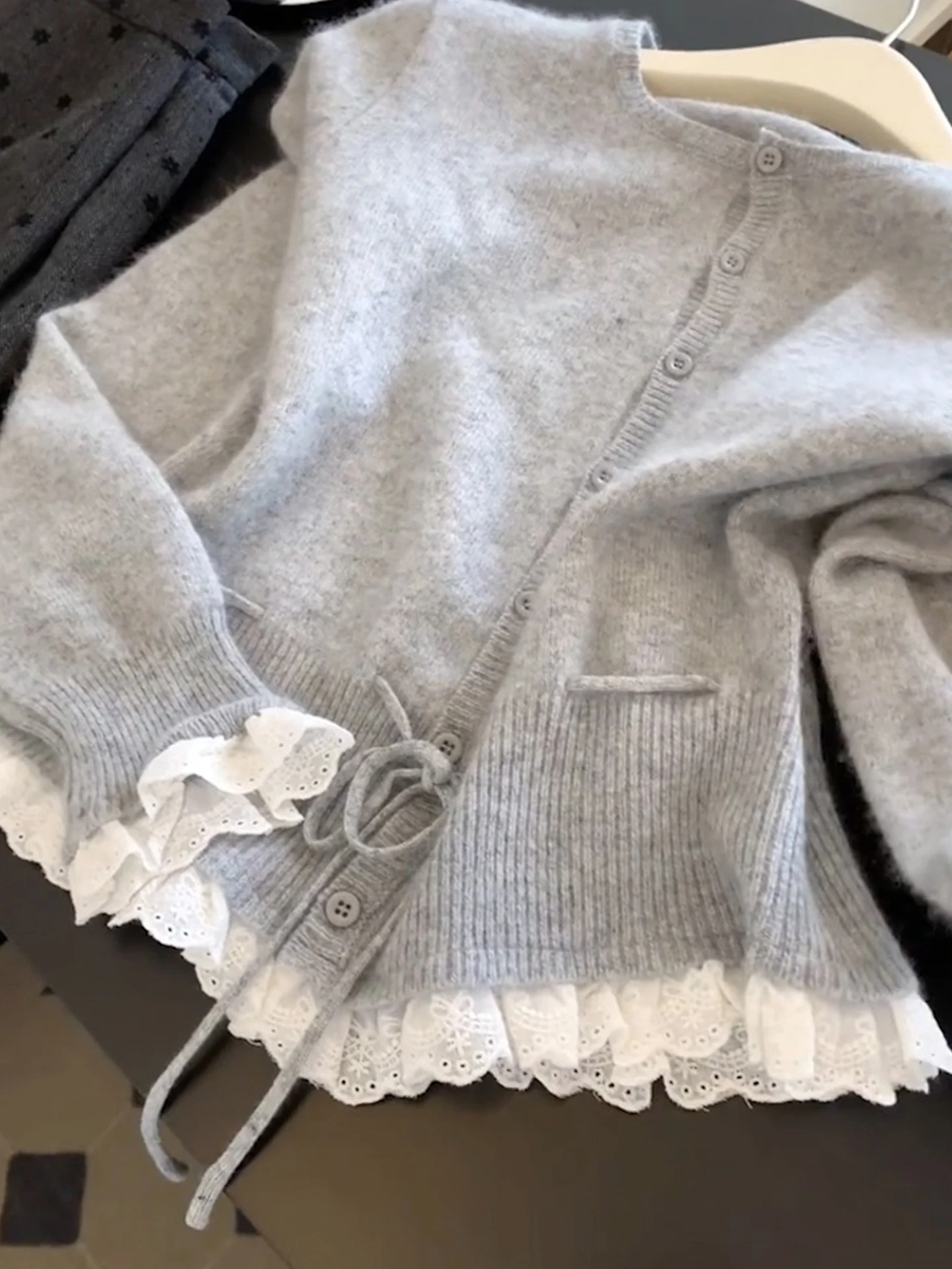 Runde Ne Reine Farbe Gestrickte Spitze Spleißen Casual Lange Sve Pullover Herbst Neue Sle Gedicht Kunst Leinen Frauen Faion Innen...