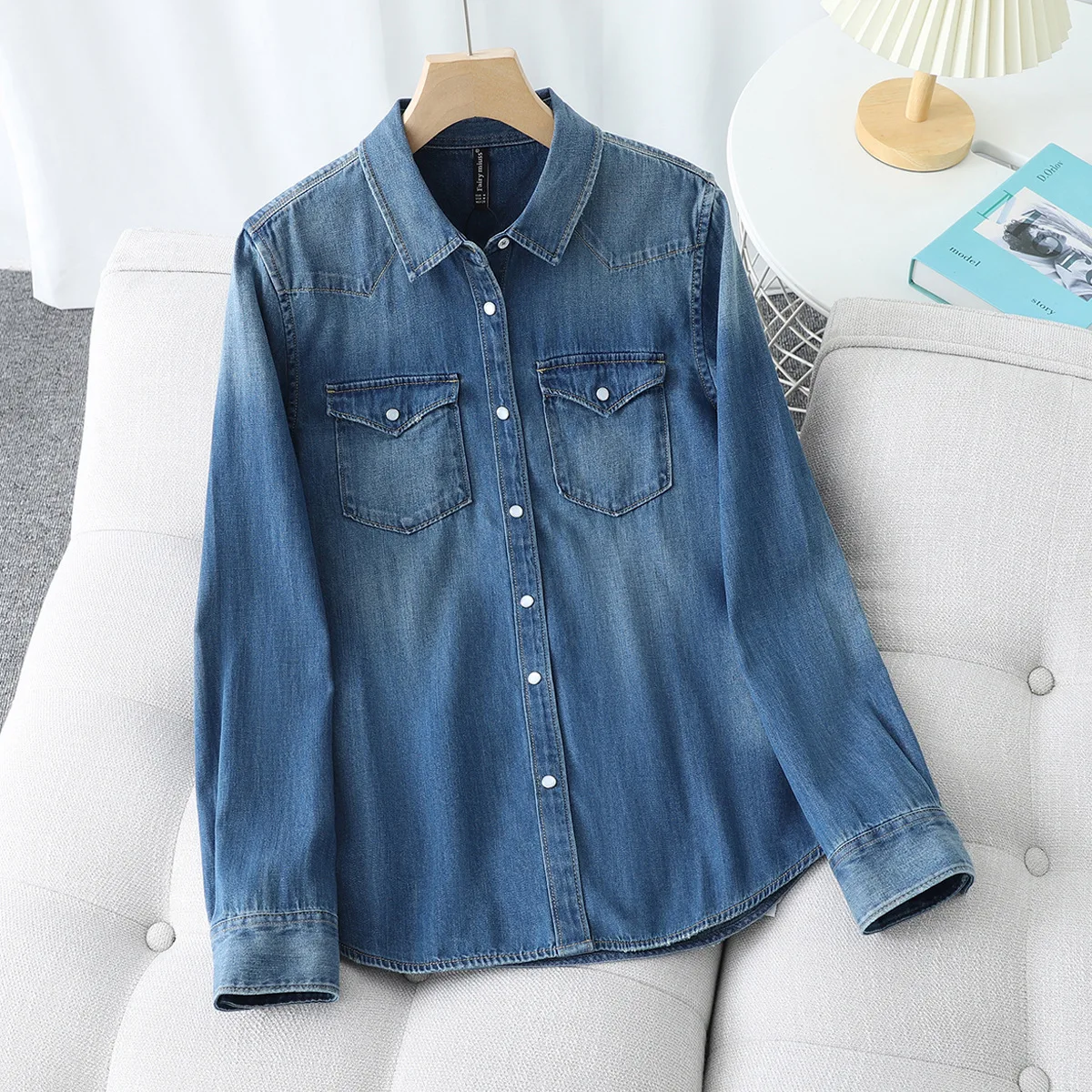 

Denim Shirt Coat Women Streetwear Turn Down Collar Washed Vintage Double Pockets Overshirt Distressed Top Spring Autumn 2026
