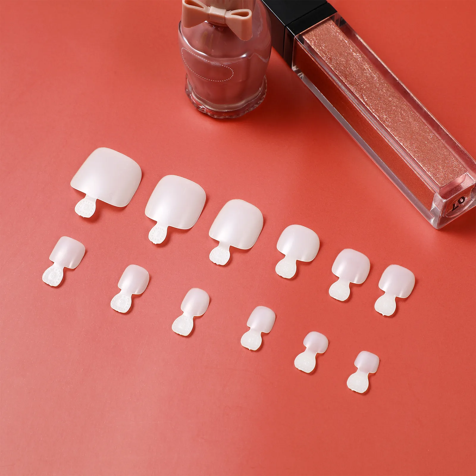600Pcs Artificial Toenail Tips Natural Full Cover DIY Nail Art Supplies False Toenails Acrylic Toenails Toenail Decor Pedicure