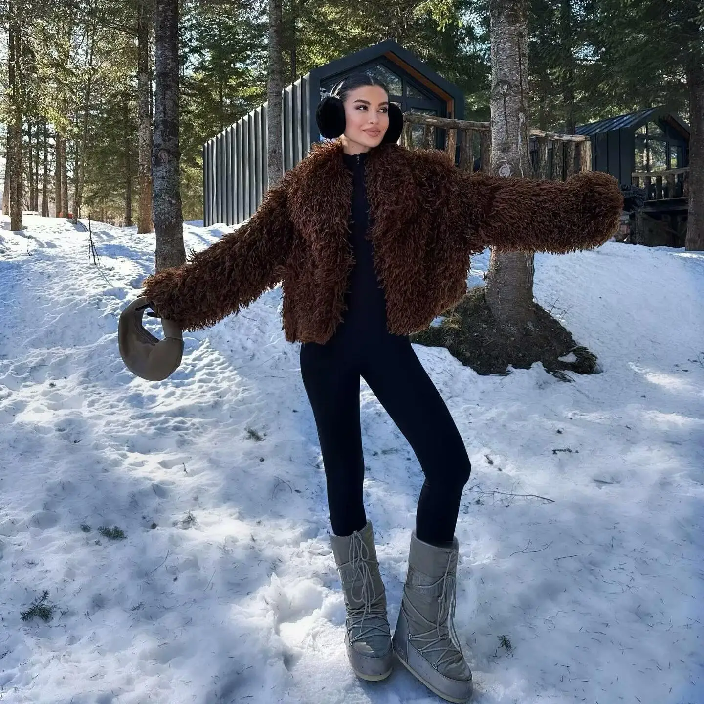 유행 다목적 짧은 인공 모피 효과 코트 새로운 가을 겨울 여성 착용 태슬 디테일이있는 루즈핏 2969254