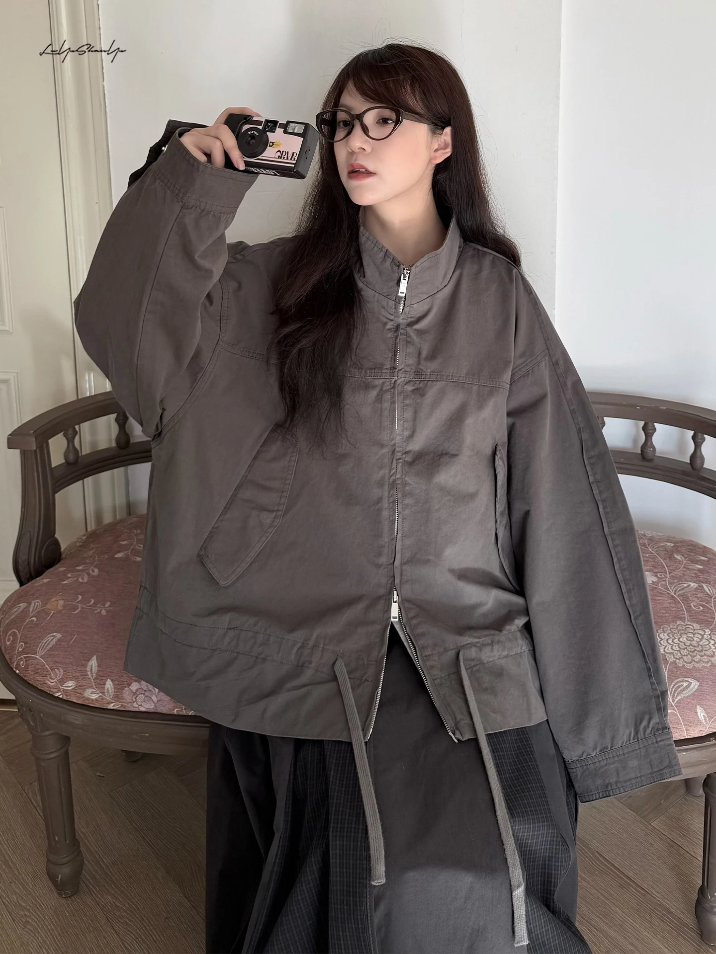 

Женская хлопковая куртка в стиле ретро с эффектом потертости, укороченная, с заниженной линией плеч и завязками, весенняя верхняя одежда