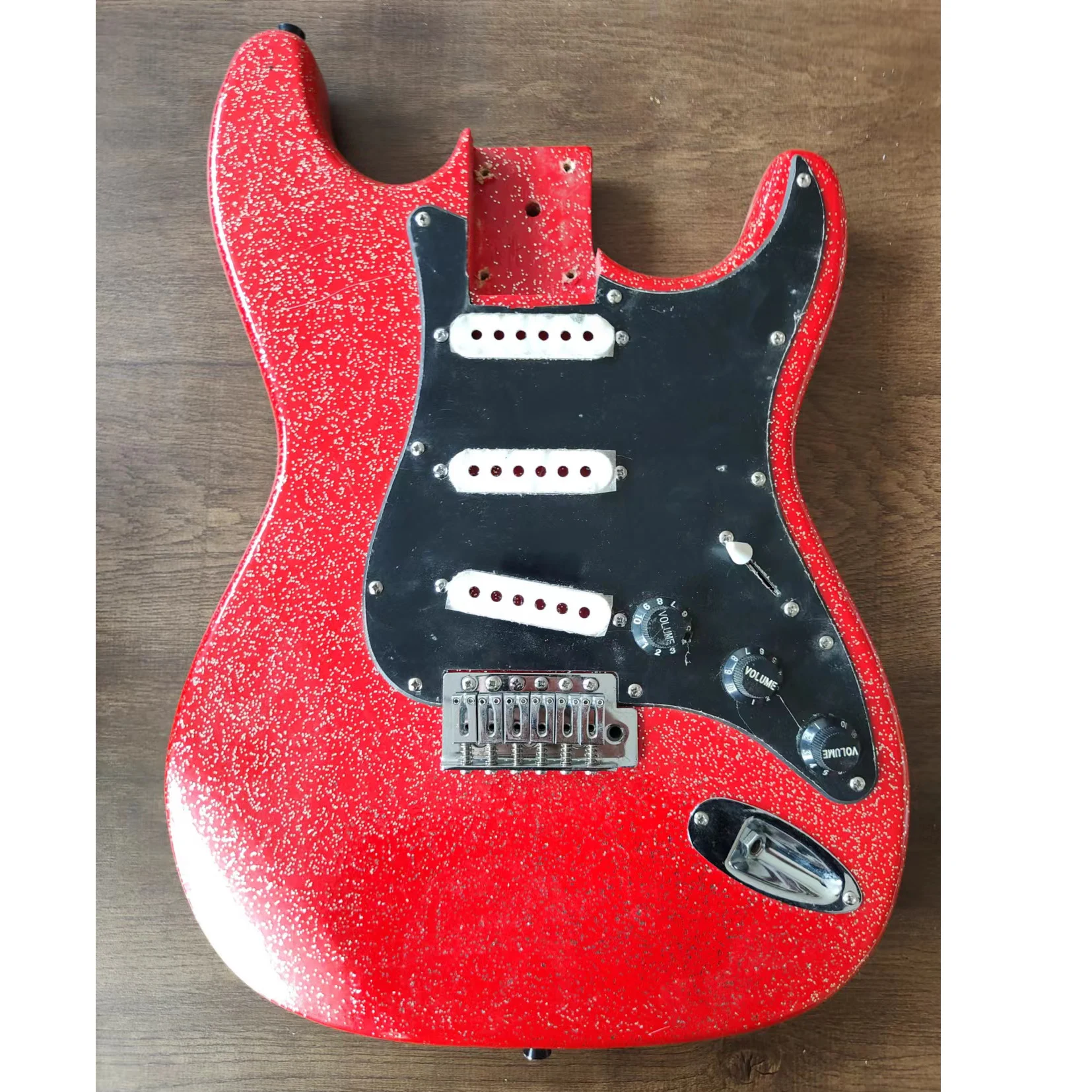 

Slat Defective Stock Bling Red Electric Guitar Body Finished with Hardware Pickguard Bridge no Pickups DIY Kit Part