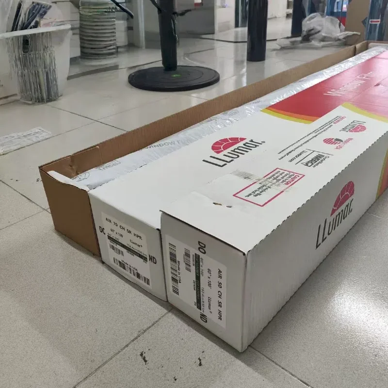 

Премиум Nano Carbon LLumar Тонировочная пленка для окон 35% VLT UV 99% Высокая изоляция Автомобильный оттенок для боковых окон автомобиля дома и сборки