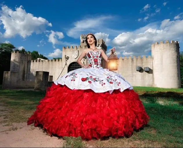 White Red Mexican Charro Quinceanera Dresses Swetheart Embroidery Floral Ruffles Corset vestido de 15 quinceañeras rojo prom