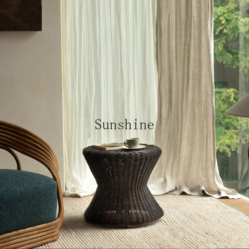 

Indonesian handmade rattan Japanese retro style magazine rack round coffee table