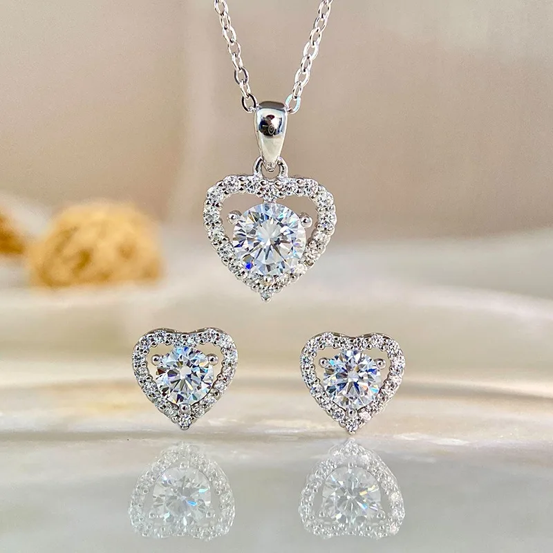 

D Color Real Moissanite Diamond Heart Halo Stud Earrings for Women 925 Sterling Silver Luxury Necklace