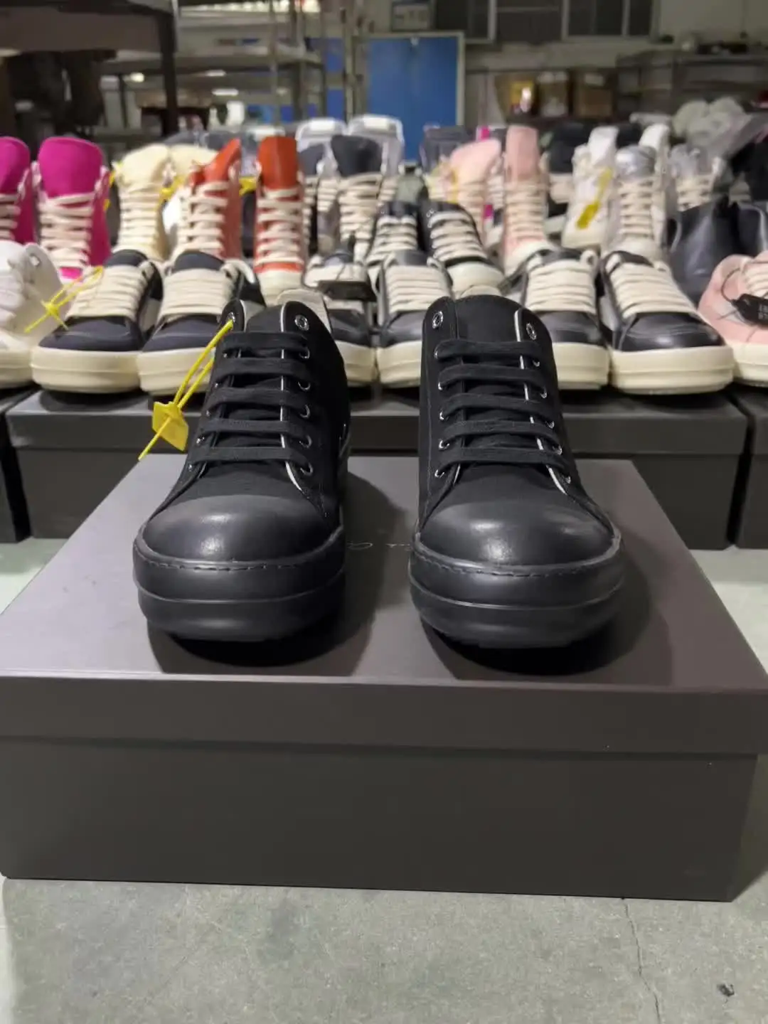 RO Brand Ricks Мужская обувь Женские кроссовки Полный черный парусиновый низкий