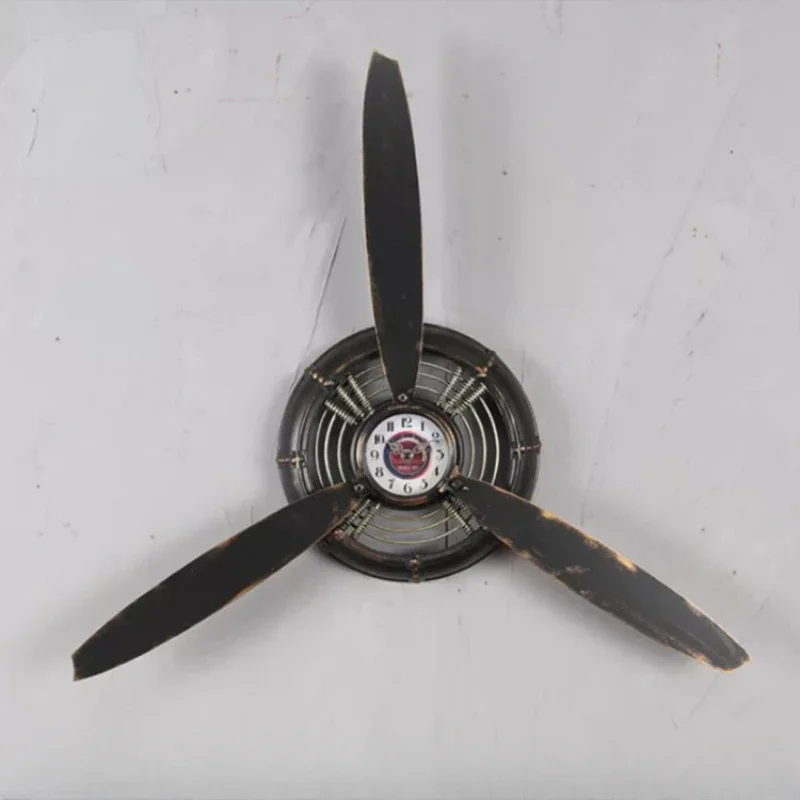 

Bar Wall Decoration Propeller Hanging Old Vintage Industrial Wall Decoration Aircraft Head Clock Pendant